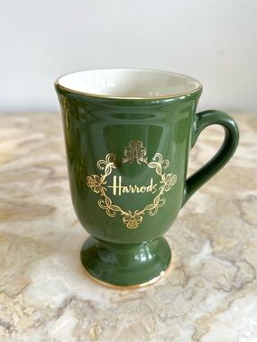 NEW Harrods Pedestal Mug Tea Coffee Cup Knightsbridge Green Gold UK England